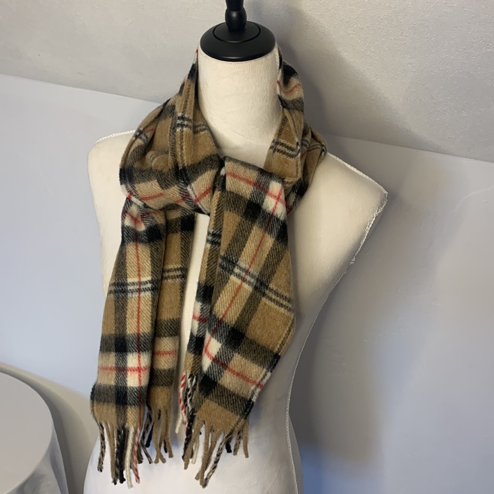 John Hanley & Co NWT Woolen Mills Lambswool Scarf NWT Tan Black Red - Picture 8 of 8